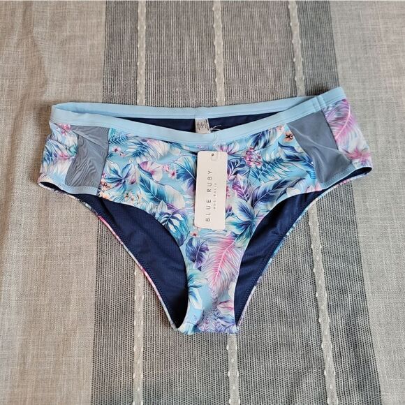 NWT- BLUE RUBY Australia Bikini Bottoms - Picture 7 of 11